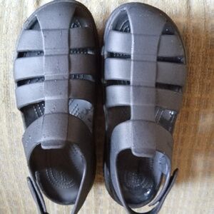 NWT Crocs Black Platform